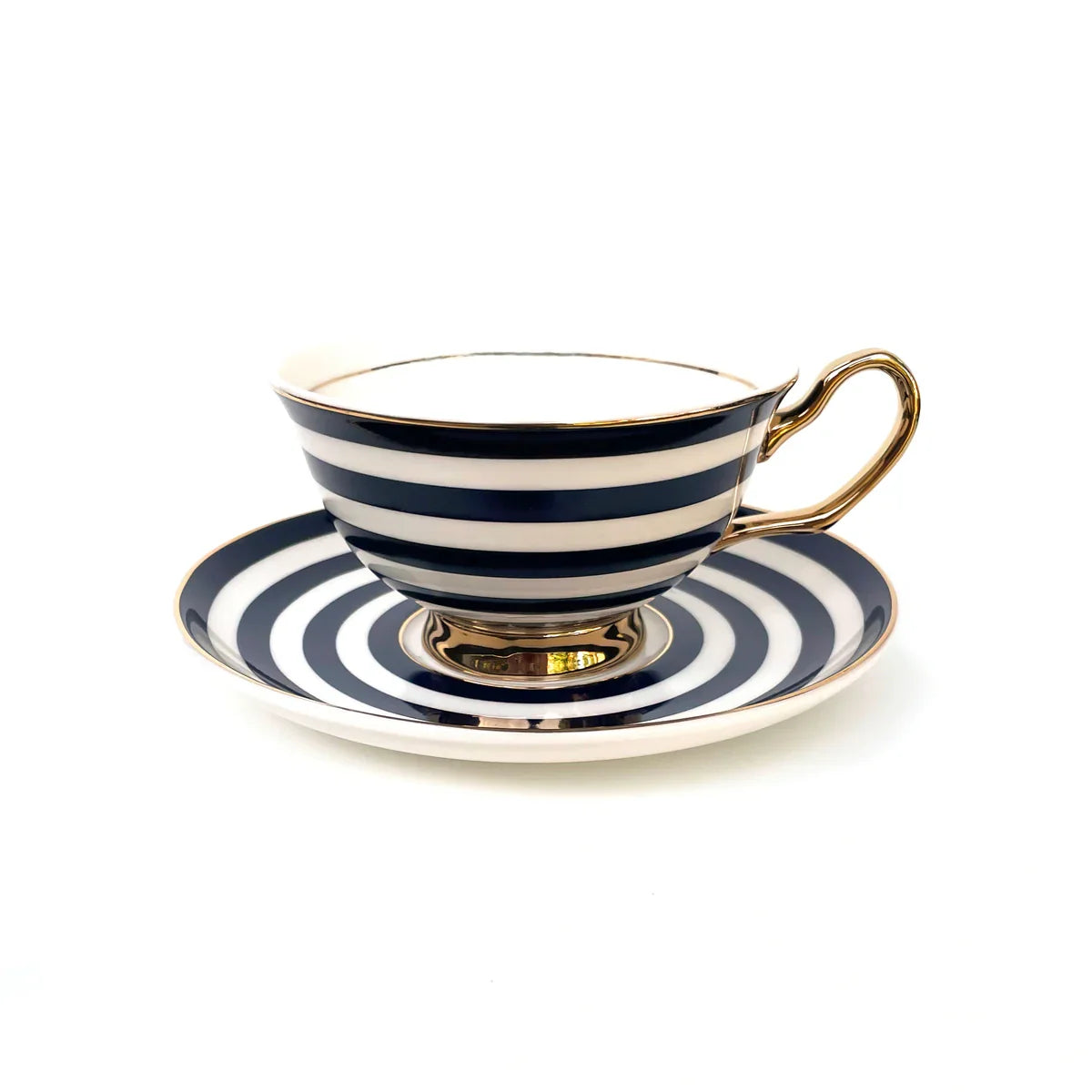 Teacup & Saucers