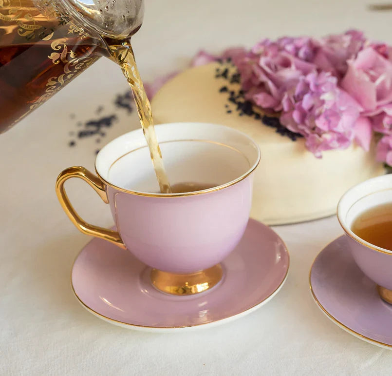 Teacup & Saucers